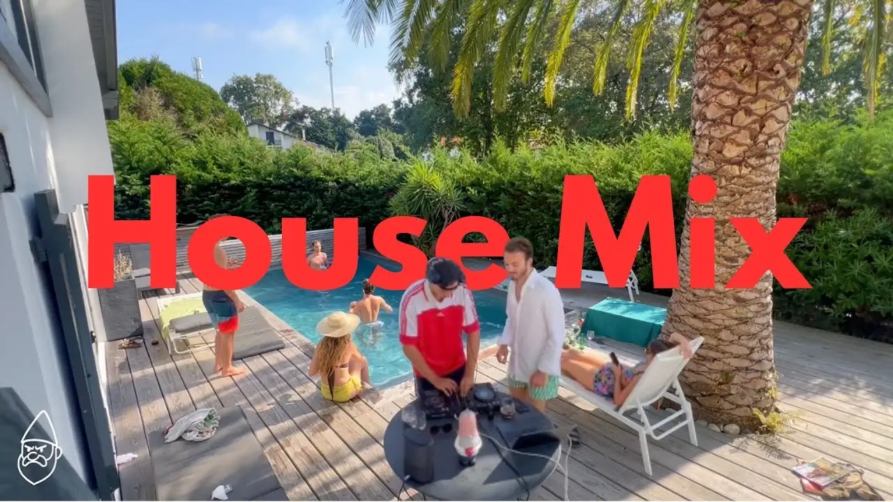 House mix, pool party set in the South of France